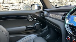 2024 (73) MINI HATCHBACK 1.5 Cooper Exclusive 3dr 4885721