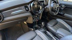 2024 (73) MINI HATCHBACK 1.5 Cooper Exclusive 3dr 4885732