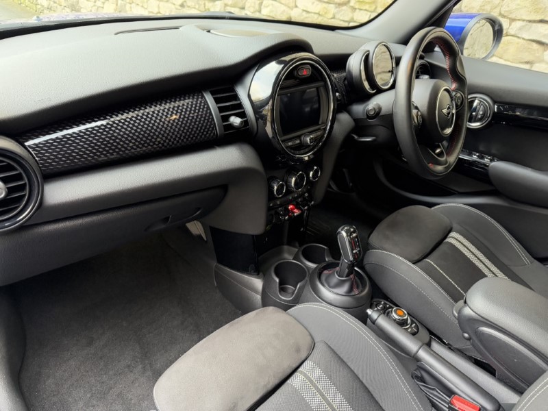 2020 (70) MINI HATCHBACK 2.0 Cooper S Sport II 5dr Auto 4896220