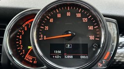 2020 (70) MINI HATCHBACK 2.0 Cooper S Sport II 5dr Auto 4907893