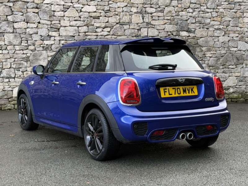 2020 (70) MINI HATCHBACK 2.0 Cooper S Sport II 5dr Auto 1