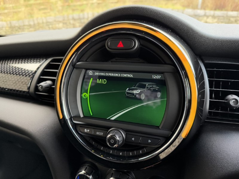 2020 (70) MINI HATCHBACK 2.0 Cooper S Sport II 5dr Auto 4896261