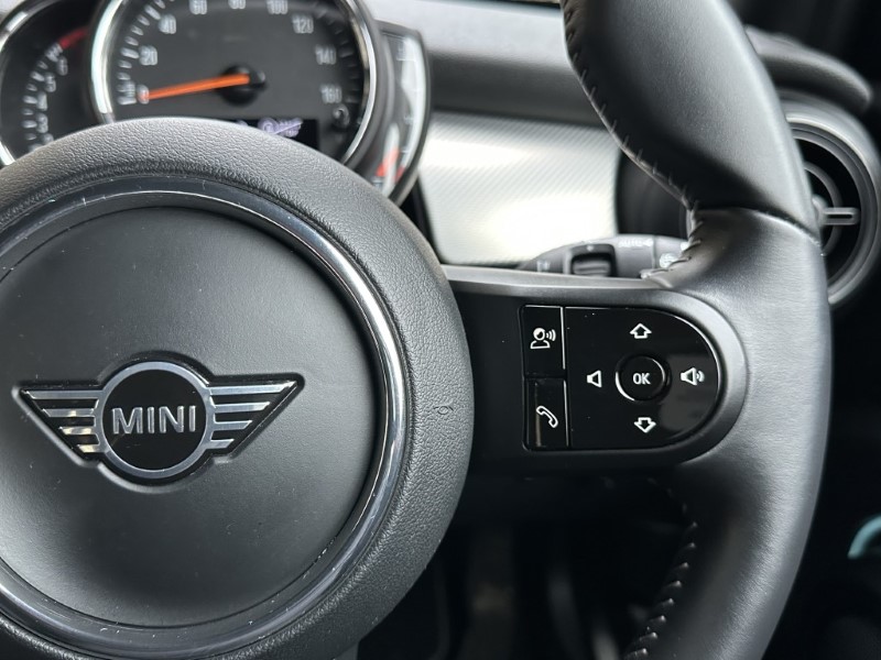2023 (72) MINI HATCHBACK 1.5 Cooper Exclusive 5dr Auto 4886201