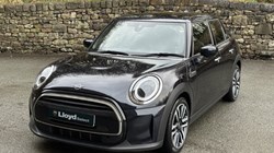2023 (72) MINI HATCHBACK 1.5 Cooper Exclusive 5dr Auto 4886583
