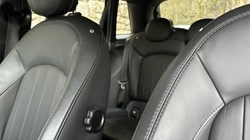 2023 (72) MINI HATCHBACK 1.5 Cooper Exclusive 5dr Auto 4886168