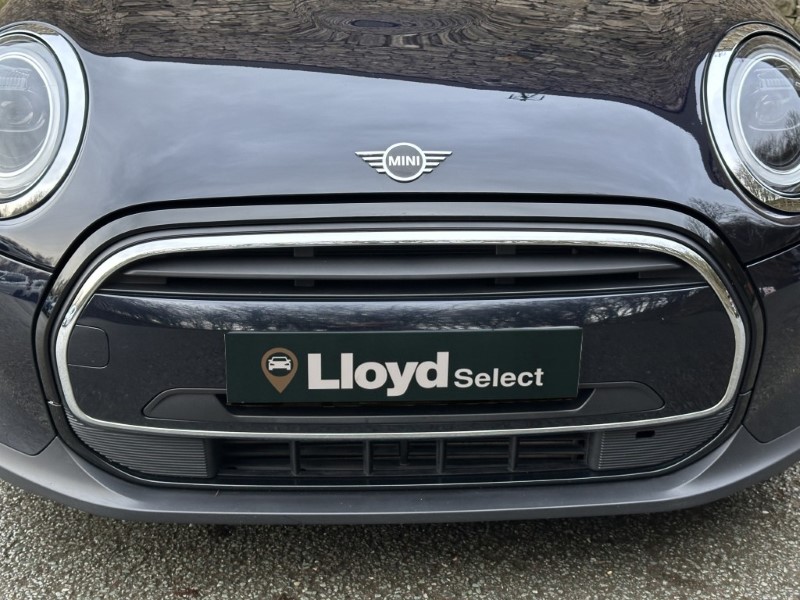 2023 (72) MINI HATCHBACK 1.5 Cooper Exclusive 5dr Auto 4886588