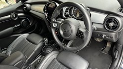 2023 (72) MINI HATCHBACK 1.5 Cooper Exclusive 5dr Auto 4886155