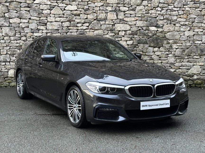 2020 (70) BMW 5 SERIES 520i M Sport 4dr Saloon
