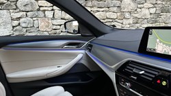 2020 (70) BMW 5 SERIES 520i M Sport 4dr Saloon 4899186