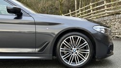2020 (70) BMW 5 SERIES 520i M Sport 4dr Saloon 4899233