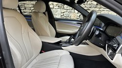 2020 (70) BMW 5 SERIES 520i M Sport 4dr Saloon 4899177