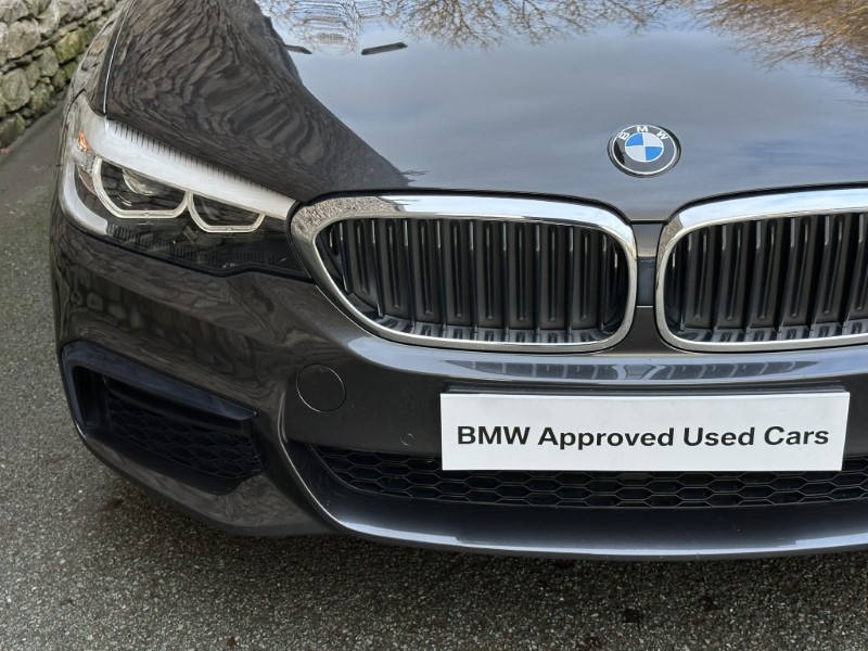 2020 (70) BMW 5 SERIES 520i M Sport 4dr Saloon  4899195