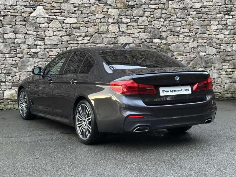 2020 (70) BMW 5 SERIES 520i M Sport 4dr Saloon  1