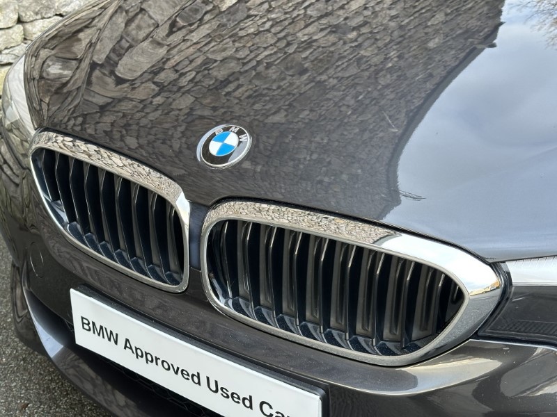 2020 (70) BMW 5 SERIES 520i M Sport 4dr Saloon  4899197