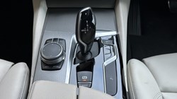 2020 (70) BMW 5 SERIES 520i M Sport 4dr Saloon 4899182