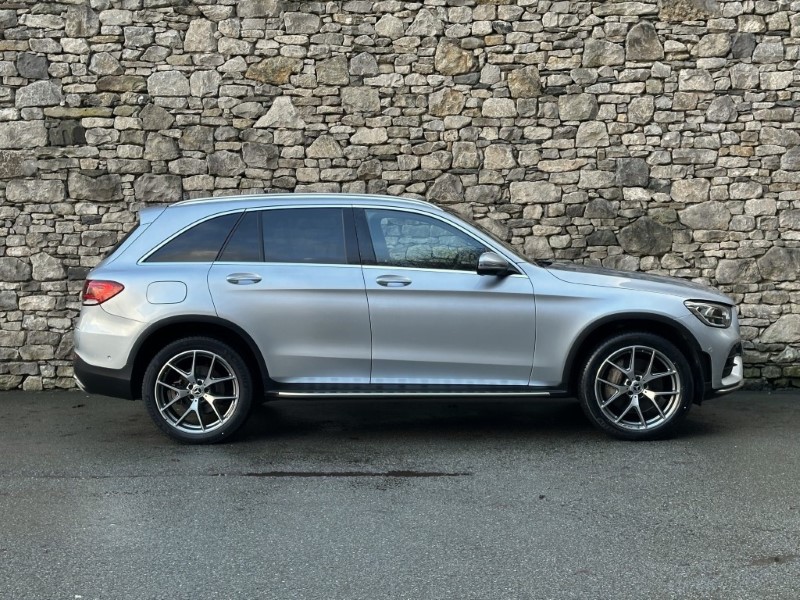 2022 (22) MERCEDES-BENZ GLC 300e 4Matic AMG Line Prem Plus 5dr 9G-Tronic 4895353