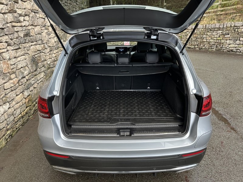 2022 (22) MERCEDES-BENZ GLC 300e 4Matic AMG Line Prem Plus 5dr 9G-Tronic 4895282