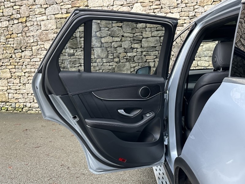 2022 (22) MERCEDES-BENZ GLC 300e 4Matic AMG Line Prem Plus 5dr 9G-Tronic 4895336