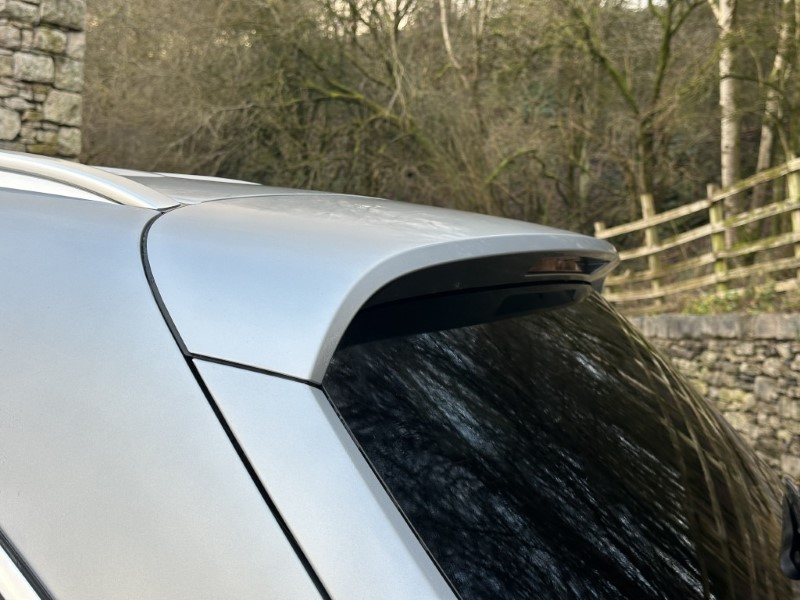 2022 (22) MERCEDES-BENZ GLC 300e 4Matic AMG Line Prem Plus 5dr 9G-Tronic 4895343