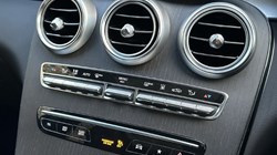 2022 (22) MERCEDES-BENZ GLC 300e 4Matic AMG Line Prem Plus 5dr 9G-Tronic 4895321