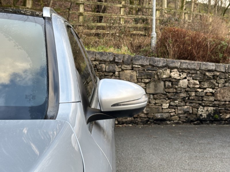 2022 (22) MERCEDES-BENZ GLC 300e 4Matic AMG Line Prem Plus 5dr 9G-Tronic 4895342