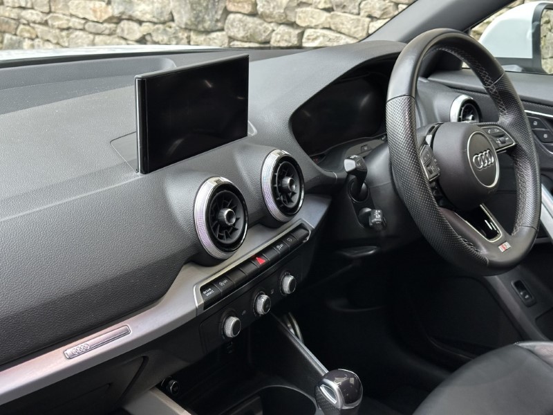 2022 (72) AUDI Q2 35 TFSI S Line 5dr S Tronic 4900108