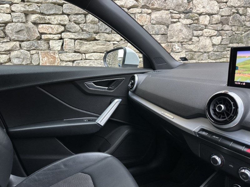 2022 (72) AUDI Q2 35 TFSI S Line 5dr S Tronic 4900096