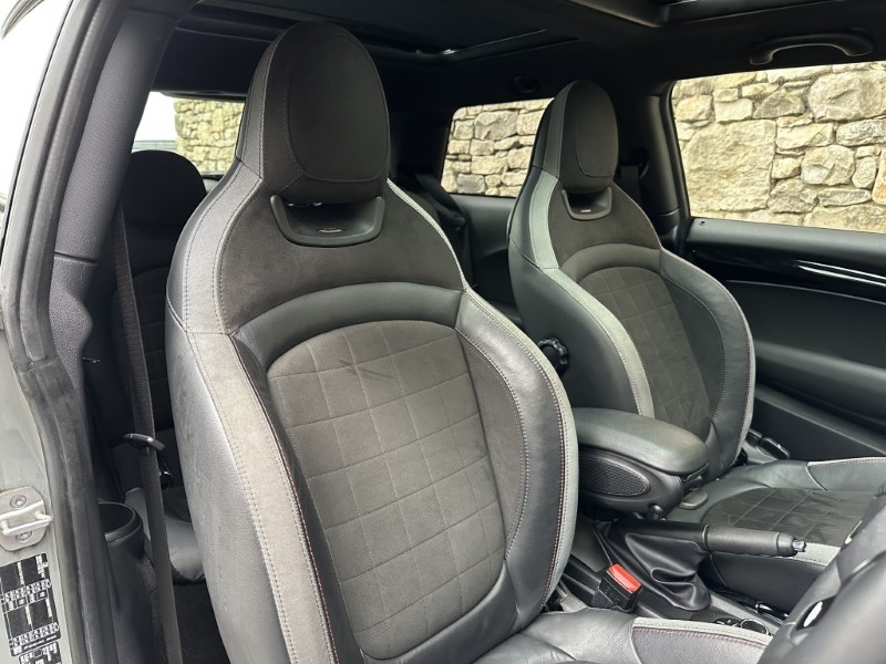 2022 (22) MINI HATCHBACK 2.0 John Cooper Works 3dr 4889069