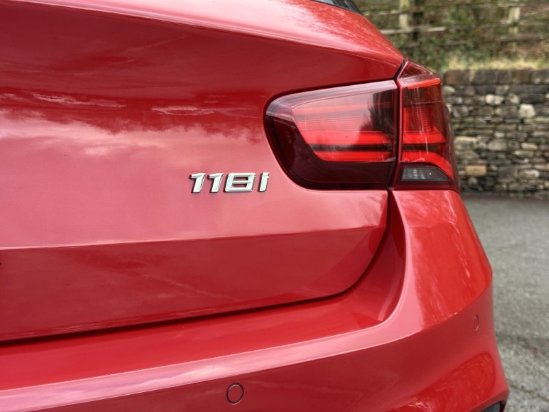 2019 (19) BMW 1 SERIES 118i [1.5] M Sport Shadow Edition 5dr 4895816