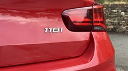 2019 (19) BMW 1 SERIES 118i M Sport Shadow Edition 5dr 4895816