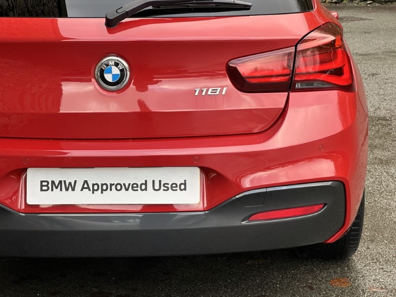 2019 (19) BMW 1 SERIES 118i [1.5] M Sport Shadow Edition 5dr 4895815