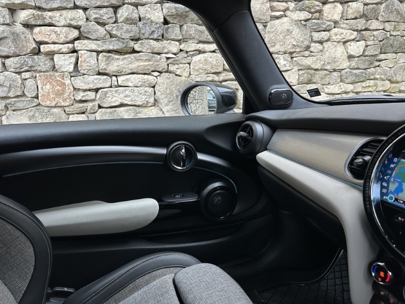 2022 (71) MINI HATCHBACK 135kW Cooper S Collection Edition 4903611