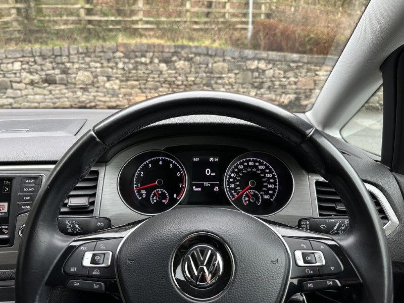 2017 (67) VOLKSWAGEN GOLF SV 1.4 TSI SE 5dr DSG 4901379