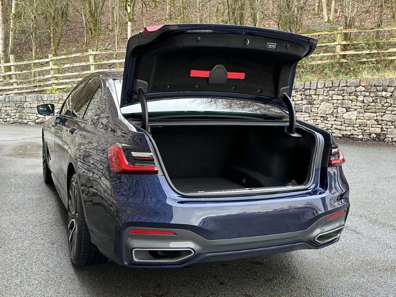 2022 (22) BMW 7 SERIES 740d xDrive MHT M Sport  4900487