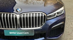 2022 (22) BMW 7 SERIES 740d xDrive MHT M Sport 4900511