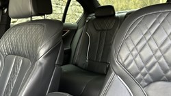 2022 (22) BMW 7 SERIES 740d xDrive MHT M Sport 4900518