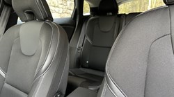 2018 (68) VOLVO V40 T2 Momentum Nav Plus 5dr Geartronic 4898189