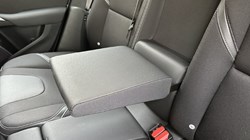 2018 (68) VOLVO V40 T2 Momentum Nav Plus 5dr Geartronic 4898199