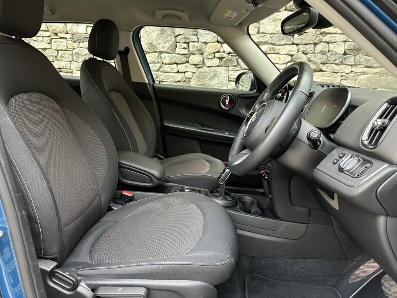 2023 (73) MINI COUNTRYMAN 1.5 Cooper Classic 5dr Auto 4906237