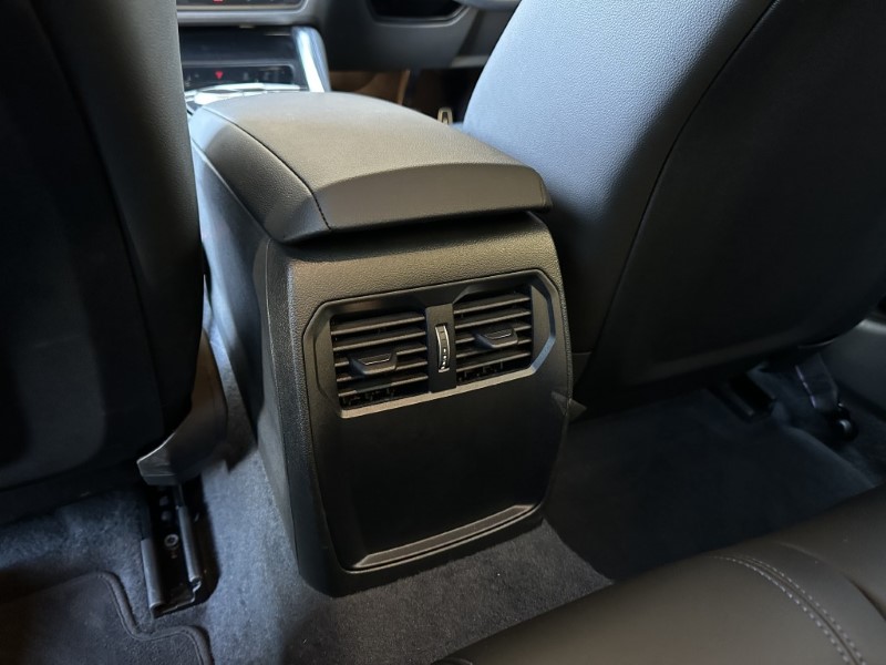 2024 (24) BMW 2 SERIES 220i M Sport 2dr Coupe  4917829