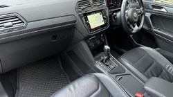 2020 (69) VOLKSWAGEN TIGUAN ALLSPACE 2.0 TDI R-Line Tech 5dr DSG 4904838