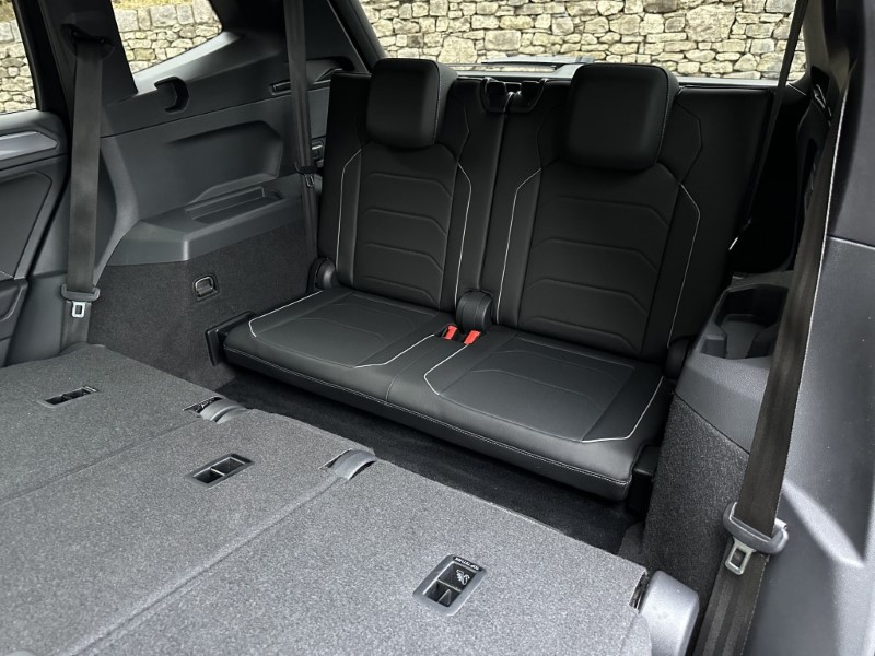 2020 (69) VOLKSWAGEN TIGUAN ALLSPACE 2.0 TDI R-Line Tech 5dr DSG 4904857