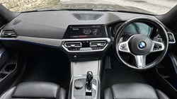 2021 (21) BMW 3 SERIES 320i M Sport 4dr Saloon 4922892
