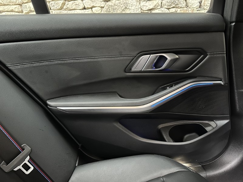 2021 (21) BMW 3 SERIES 320i M Sport 4dr Saloon 4922890