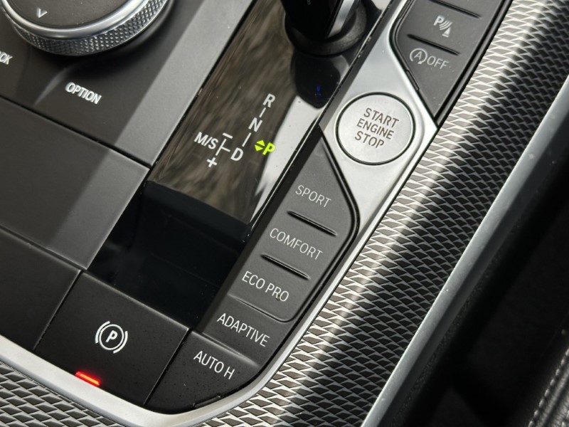 2021 (21) BMW 3 SERIES 320i M Sport 4dr Saloon 4922898