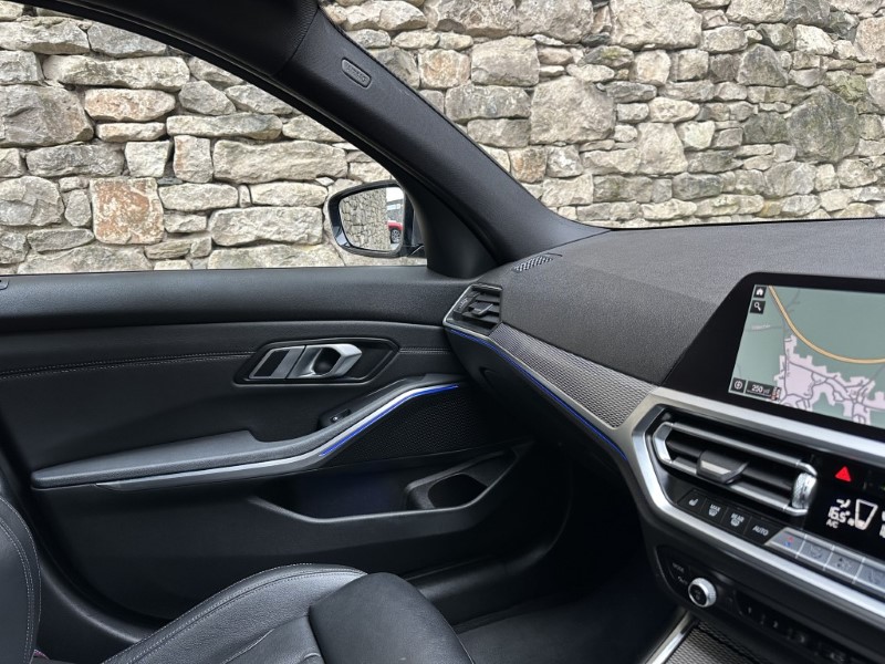 2021 (21) BMW 3 SERIES 320i M Sport 4dr Saloon 4922899