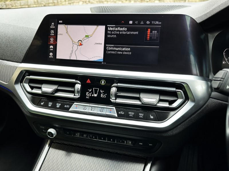 2021 (21) BMW 3 SERIES 320i M Sport 4dr Saloon 4922937