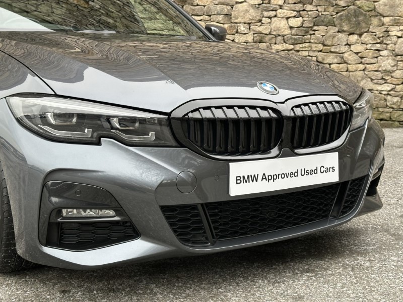 2021 (21) BMW 3 SERIES 320i M Sport 4dr Saloon 4922941
