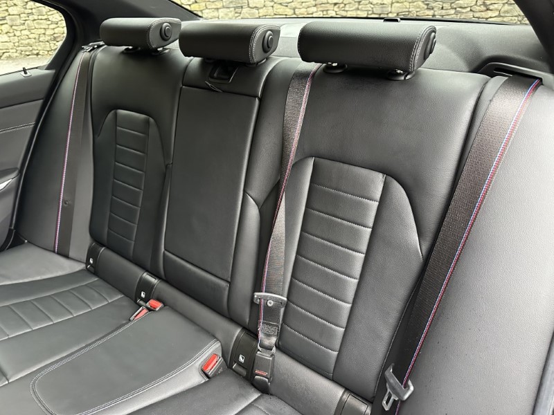 2021 (21) BMW 3 SERIES 320i M Sport 4dr Saloon 4922924