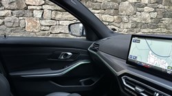 2024 (73) BMW 3 SERIES 320i M Sport 5dr Touring 4926010